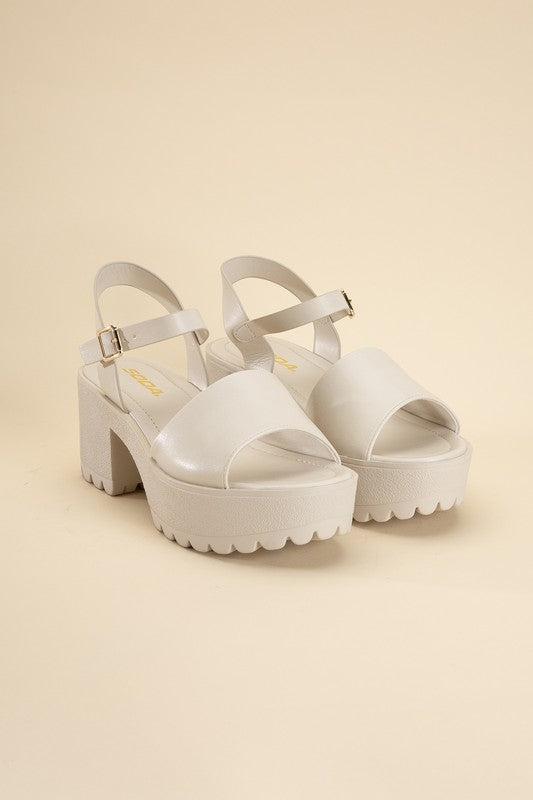 STACIE Platform Sandals - Corinne's Boutique