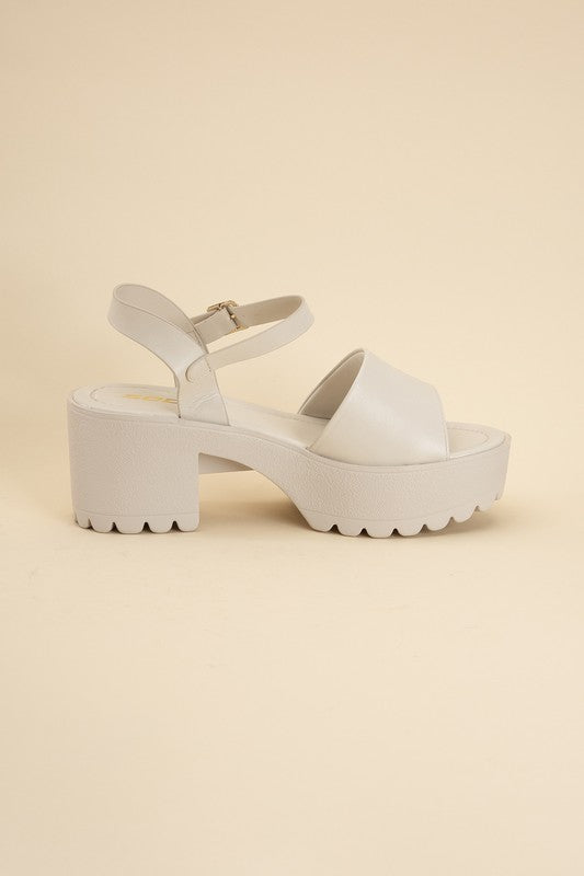 STACIE Platform Sandals - Corinne's Boutique