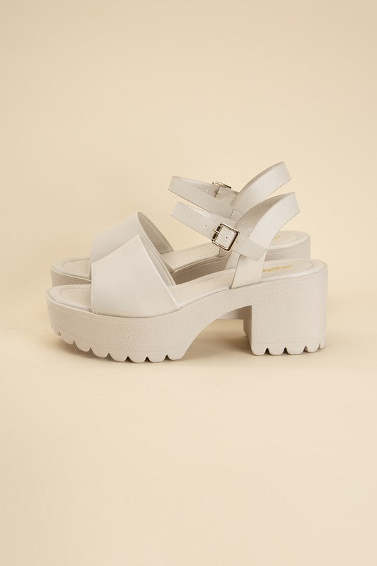 STACIE Platform Sandals - Corinne's Boutique