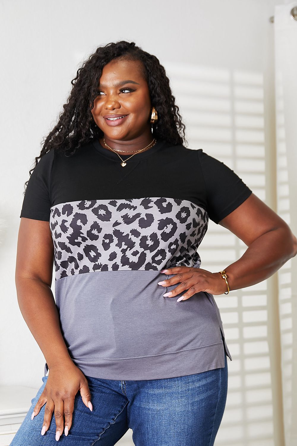 Leopard Print Color Block Short Sleeve T-Shirt - Corinne's Boutique