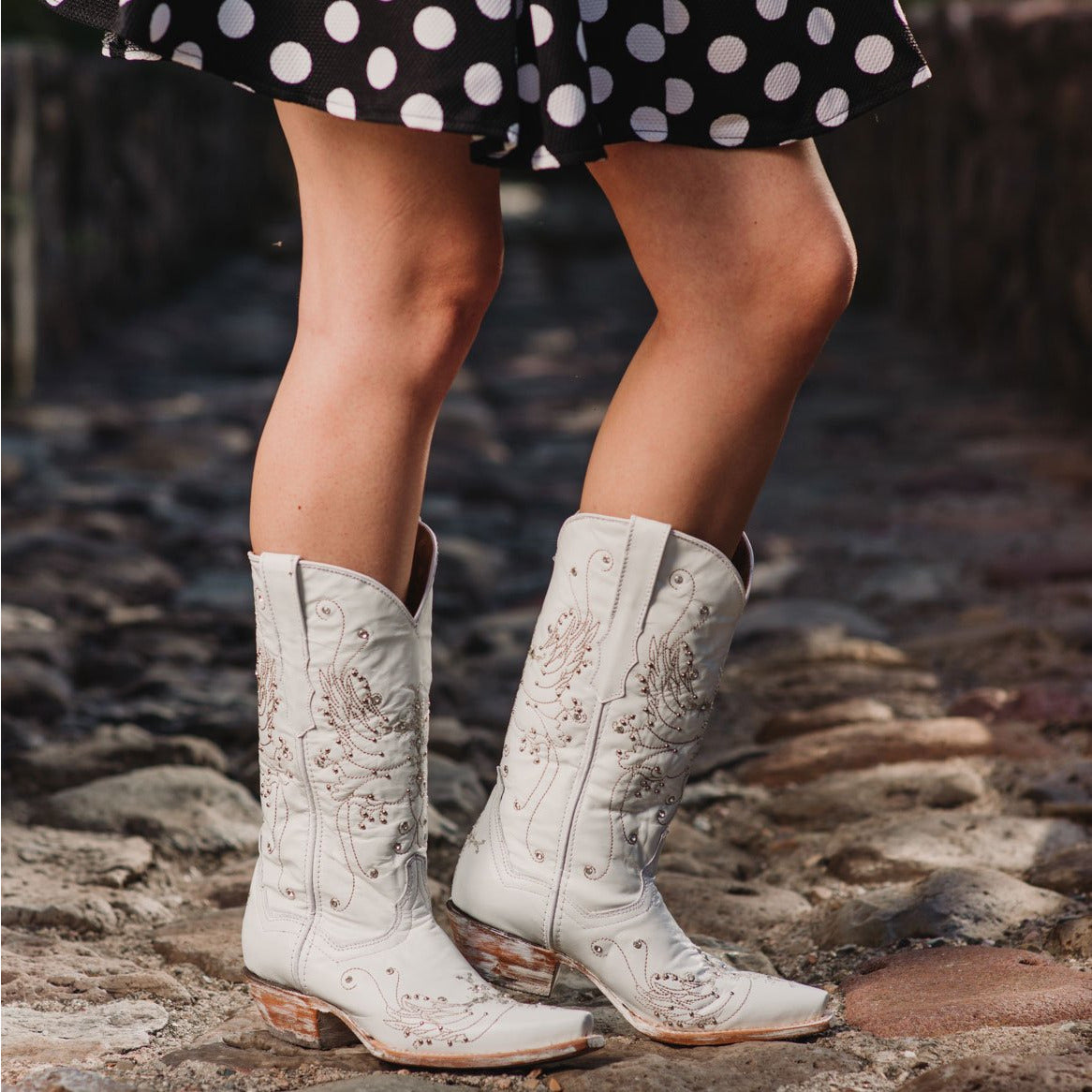 White Rhinestone Cowgirl Boots (Wedding Cowgirl Boots) - Corinne's Boutique
