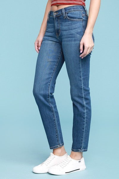 Judy Blue High Waisted Mom Jeans - Corinne's Boutique